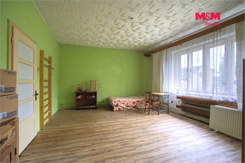 Prodej rodinného domu, 273 m² 14