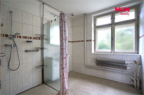 Prodej rodinného domu, 273 m² - 4