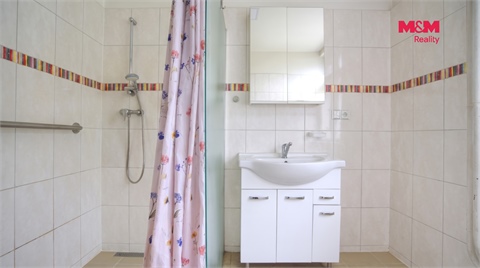 Prodej rodinného domu, 273 m² 6