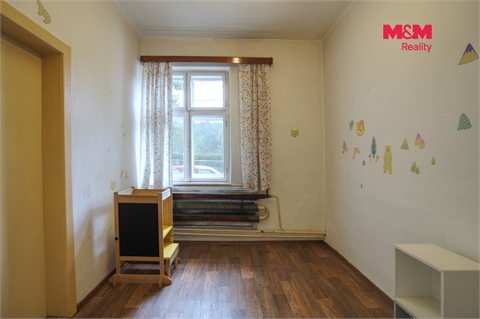 Prodej rodinného domu, 273 m² - 10