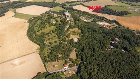 Prodej pozemku pro komerční výstavbu, 27 256 m² 0