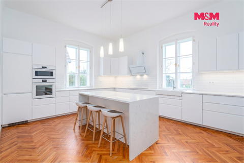 Prodej komerčního objektu, 963 m² - 4