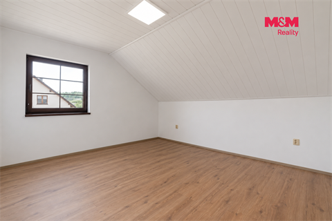 Prodej rodinného domu, 123 m² - 14