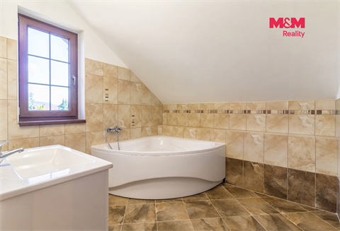 Prodej rodinného domu, 123 m² - 8