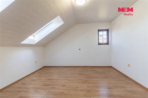 Prodej rodinného domu, 123 m² 12