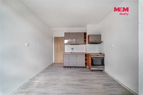 Prodej bytu 1+1, 33 m² - 6