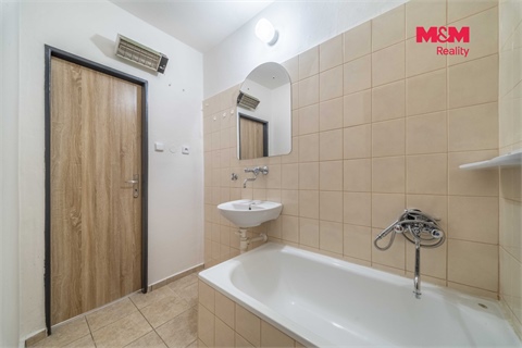 Prodej bytu 1+1, 33 m² - 4