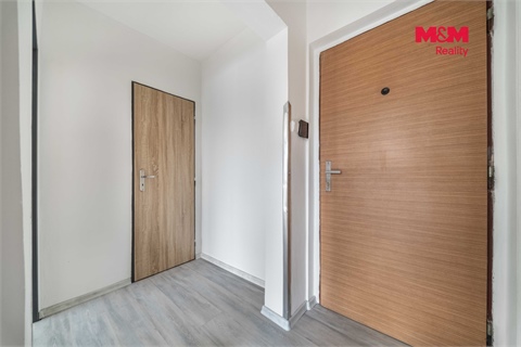 Prodej bytu 1+1, 33 m² 10