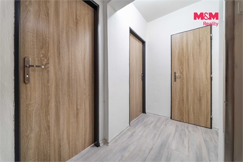 Prodej bytu 1+1, 33 m² 14
