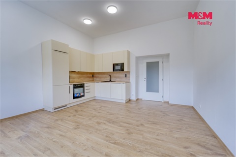 Pronájem bytu 2kk, 60 m² - 2