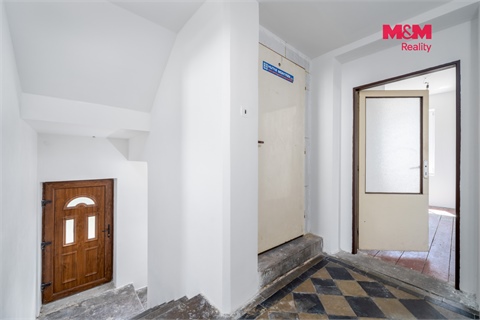 Prodej rodinného domu, 300 m² 16