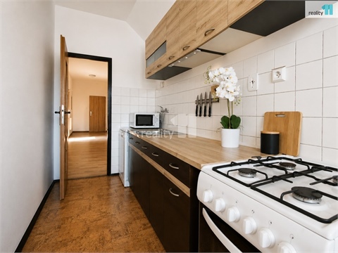 Pronájem bytu 3+1, 101 m² 2