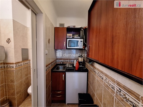 Pronájem kanceláře, 51 m² 2