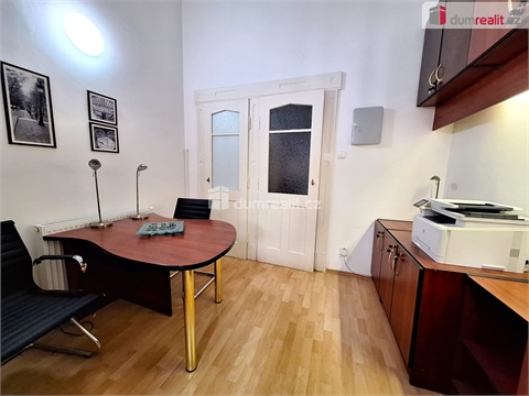 Pronájem kanceláře, 51 m² 6