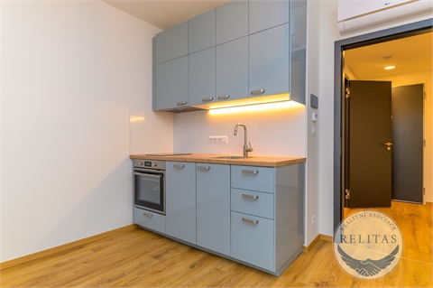 Pronájem bytu 1kk, 30 m² 6