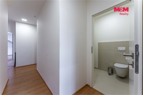 Pronájem bytu 2kk, 74 m² - 10