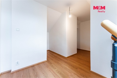 Pronájem bytu 2kk, 74 m² 14
