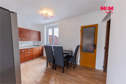 Prodej rodinného domu, 100 m² 2