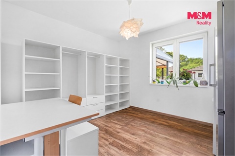 Prodej rodinného domu, 94 m² - 8