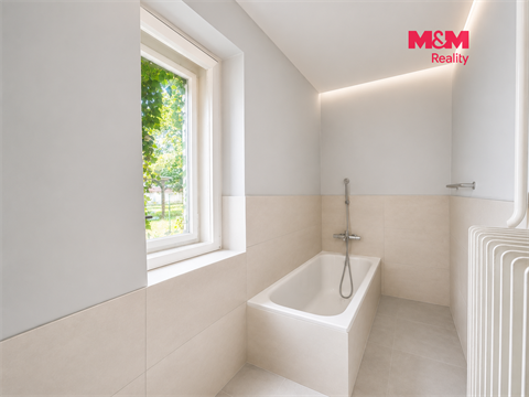 Prodej rodinného domu, 246 m² 6
