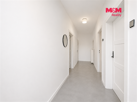 Prodej rodinného domu, 246 m² - 10
