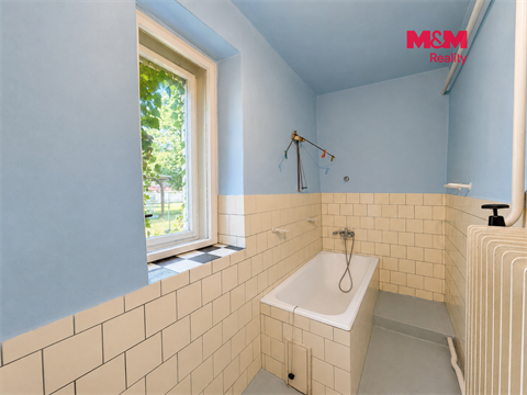 Prodej rodinného domu, 246 m² - 6