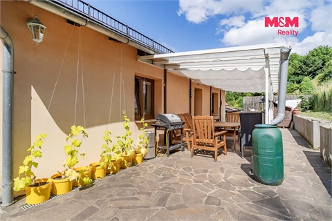 Prodej rodinného domu, 266 m² - 12