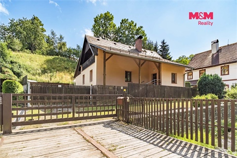 Prodej rodinného domu, 266 m² - 0