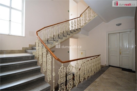 Pronájem bytu 1+1, 33 m² 8