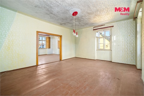 Prodej rodinného domu, 350 m² - 4