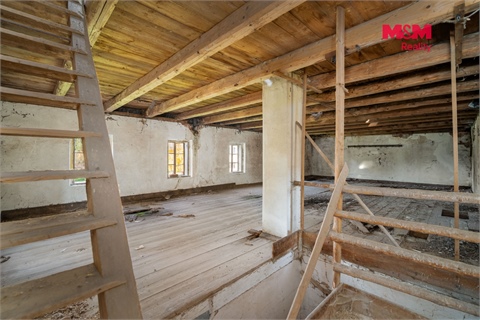 Prodej rodinného domu, 350 m² 10