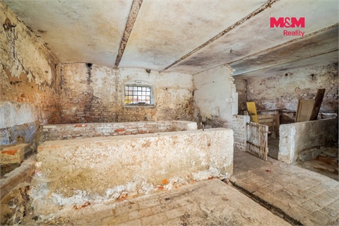 Prodej rodinného domu, 350 m² - 10