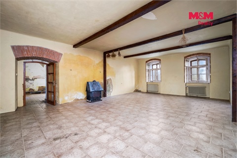 Prodej rodinného domu, 350 m² 2