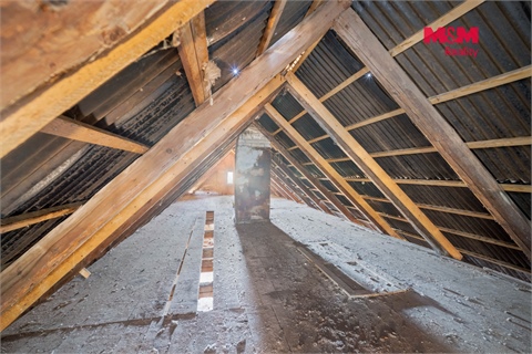 Prodej rodinného domu, 350 m² - 6