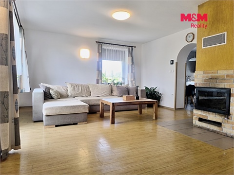 Pronájem rodinného domu, 235 m² - 0