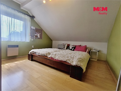 Pronájem rodinného domu, 235 m² 4