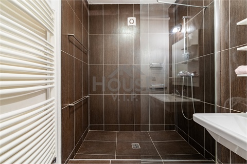 Prodej bytu 3kk, 85 m² - 26