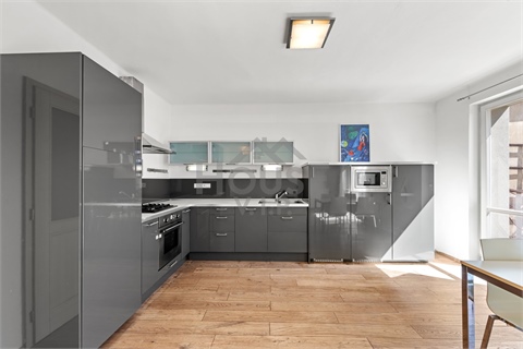 Prodej bytu 3kk, 85 m² - 22