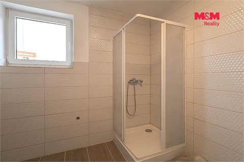 Prodej rodinného domu, 160 m² - 14
