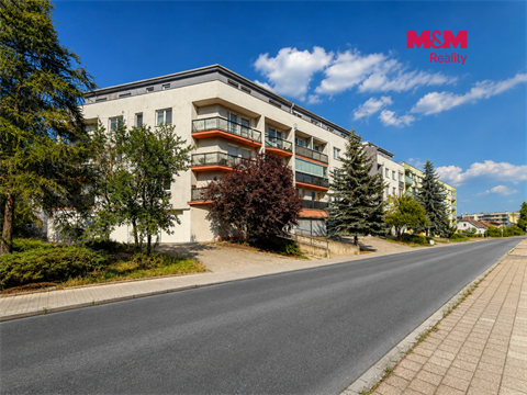 Prodej parkovacího místa, 17 m² - 0