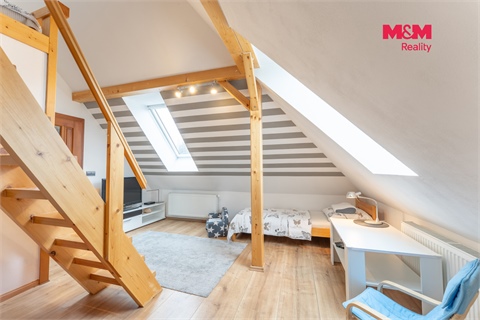 Prodej rodinného domu, 184 m² - 12