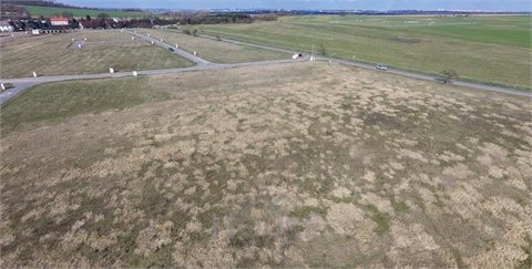 Prodej stavebního pozemku, 15 939 m² 0