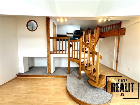 Pronájem bytu 1kk, 45 m² 6