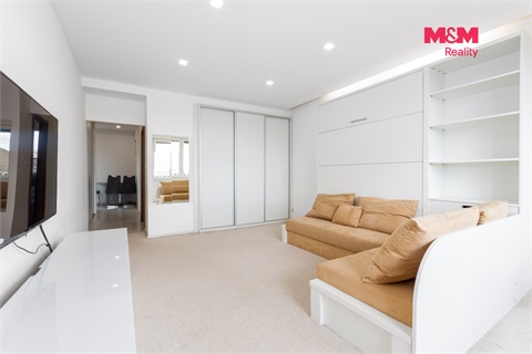 Prodej bytu 2+1, 58 m² - 2