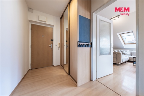 Prodej bytu 2kk, 65 m² - 14