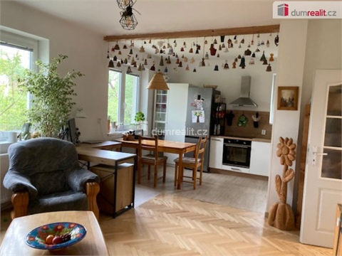 Prodej rodinného domu, 208 m² - 10