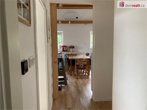 Prodej rodinného domu, 208 m² 6