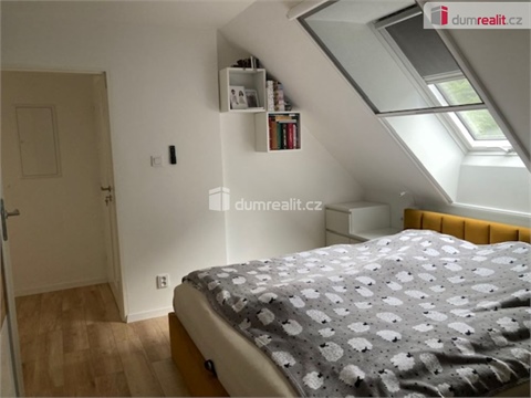 Prodej rodinného domu, 208 m² - 6