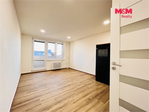 Pronájem bytu 1kk, 28 m² - 2