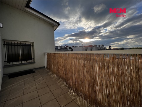 Pronájem bytu 2+1, 64 m² - 8